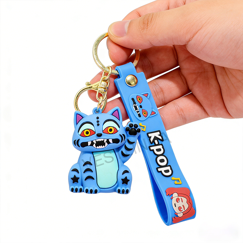 سلسلة مفاتيح KPop Demon Hunter - مراجعة Carabiner Keychain وسعره